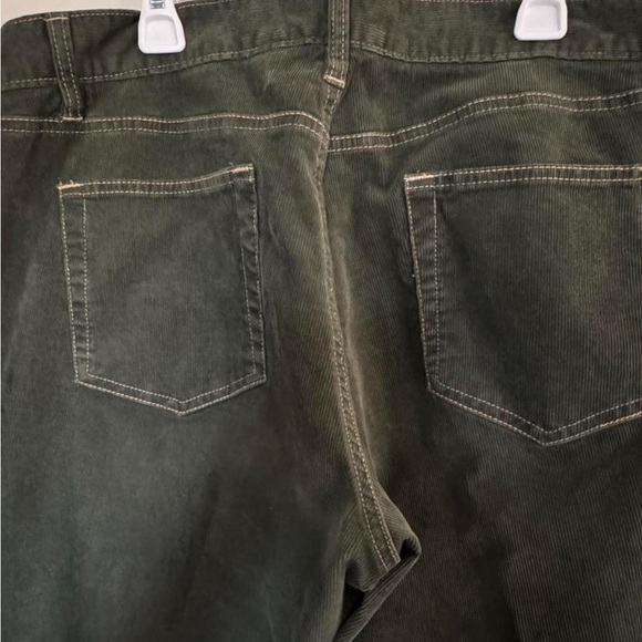 Vintage 2005 Old Navy Olive Corduroy Pants women’s 14 - Picture 5 of 8